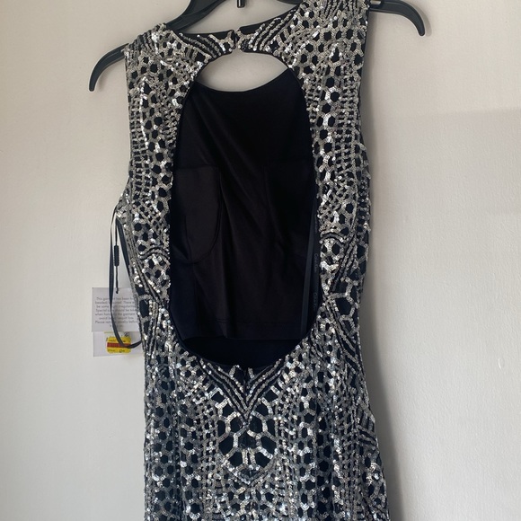 Calvin Klein NWT Exquisite SILVER Sequin Mermaid Ball Gown Dress 4 sparkle bling - Picture 6 of 13